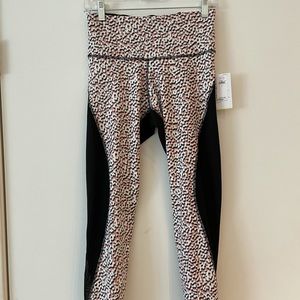 Old Navy elevate legging mesh high waist NWT